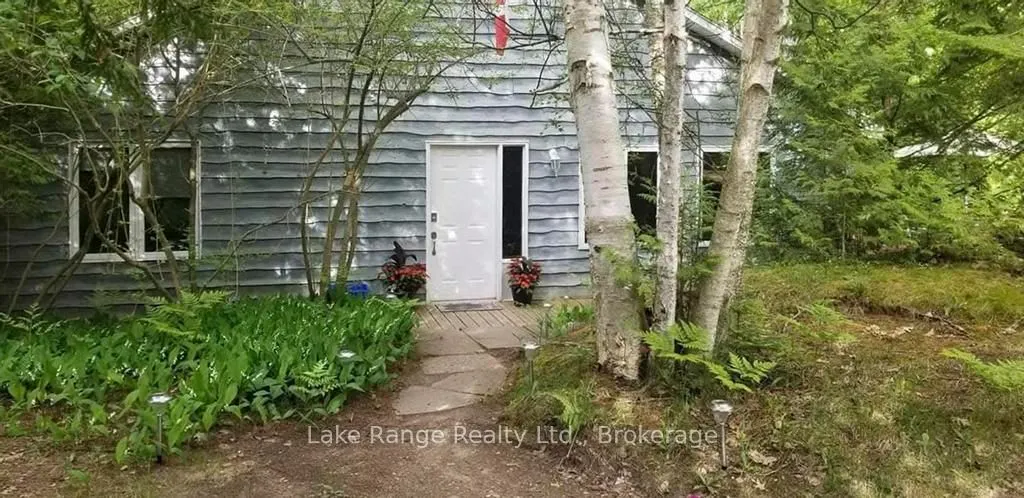 910 Victoria Road