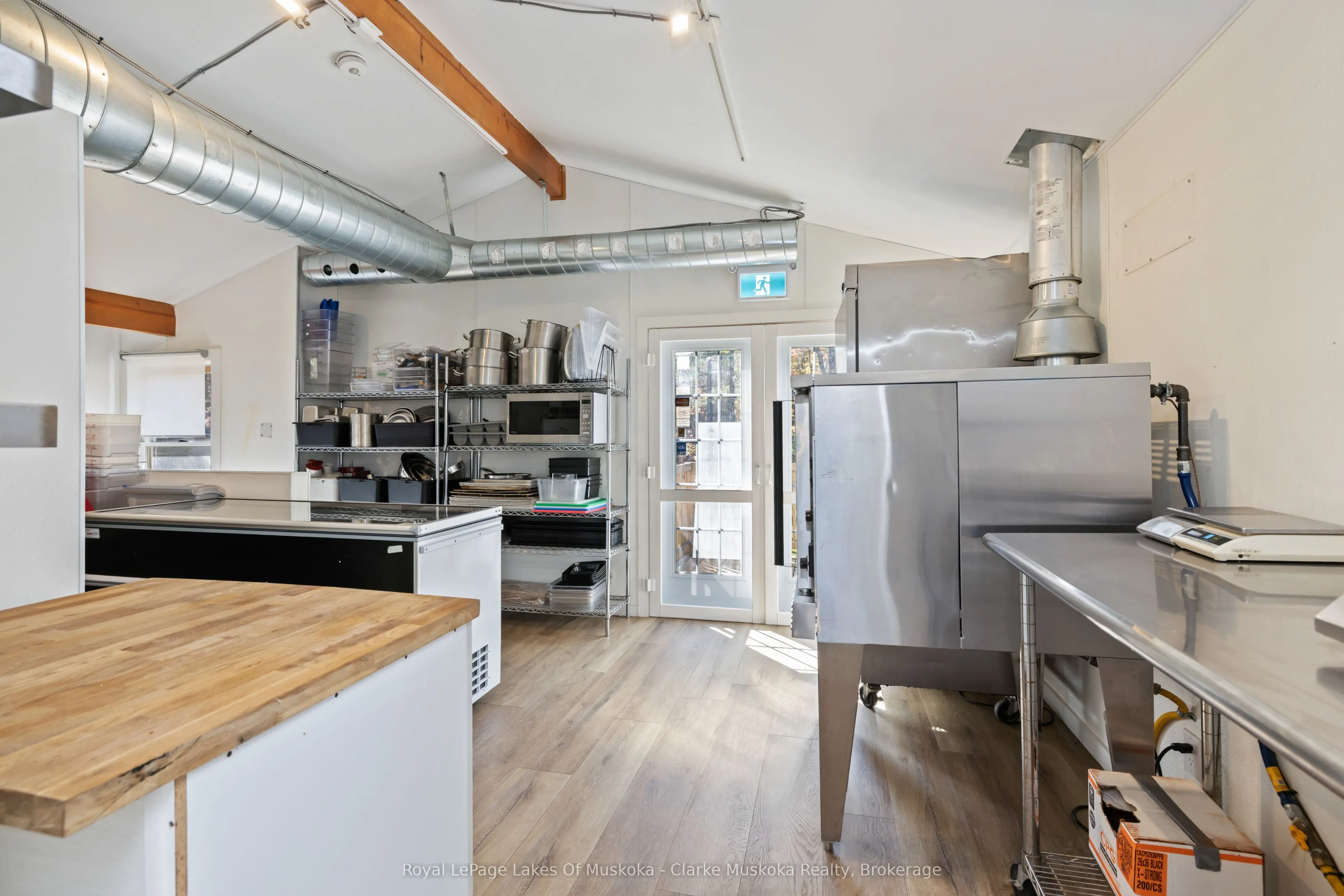 3173 Muskoka Rd 169