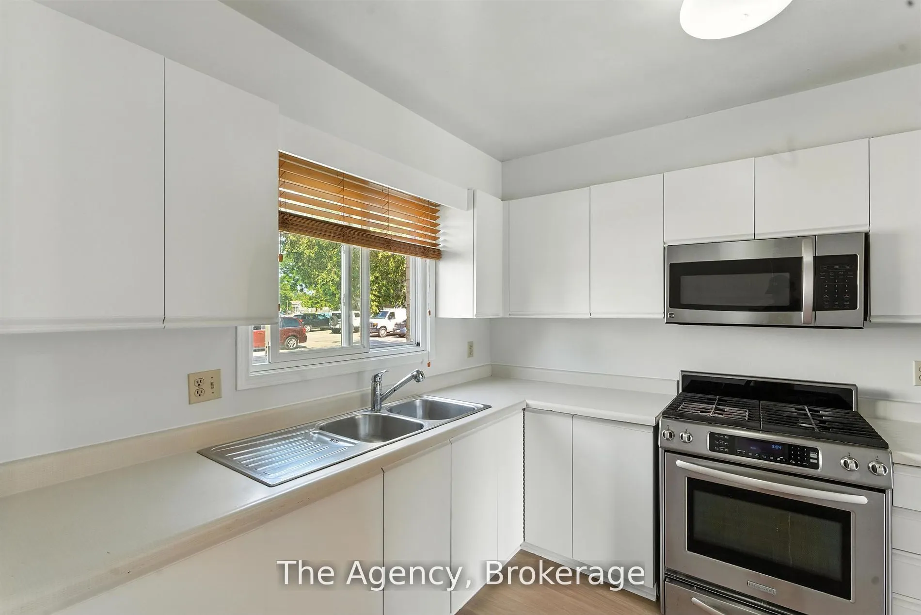 65 Dorchester Boulevard, #44