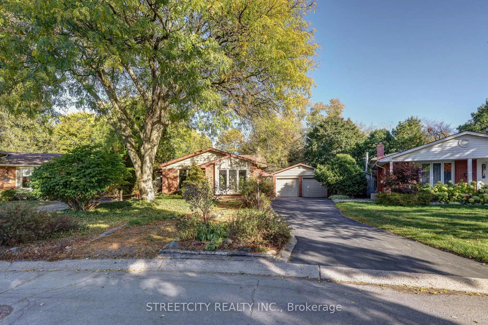 71 Glenburnie Crescent