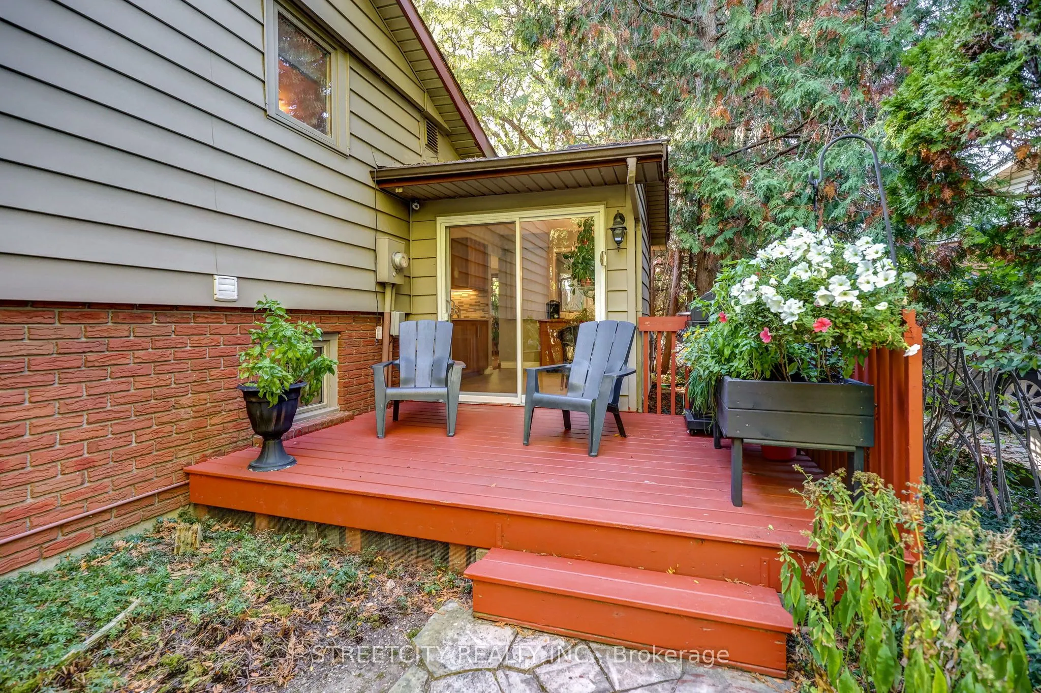 71 Glenburnie Crescent
