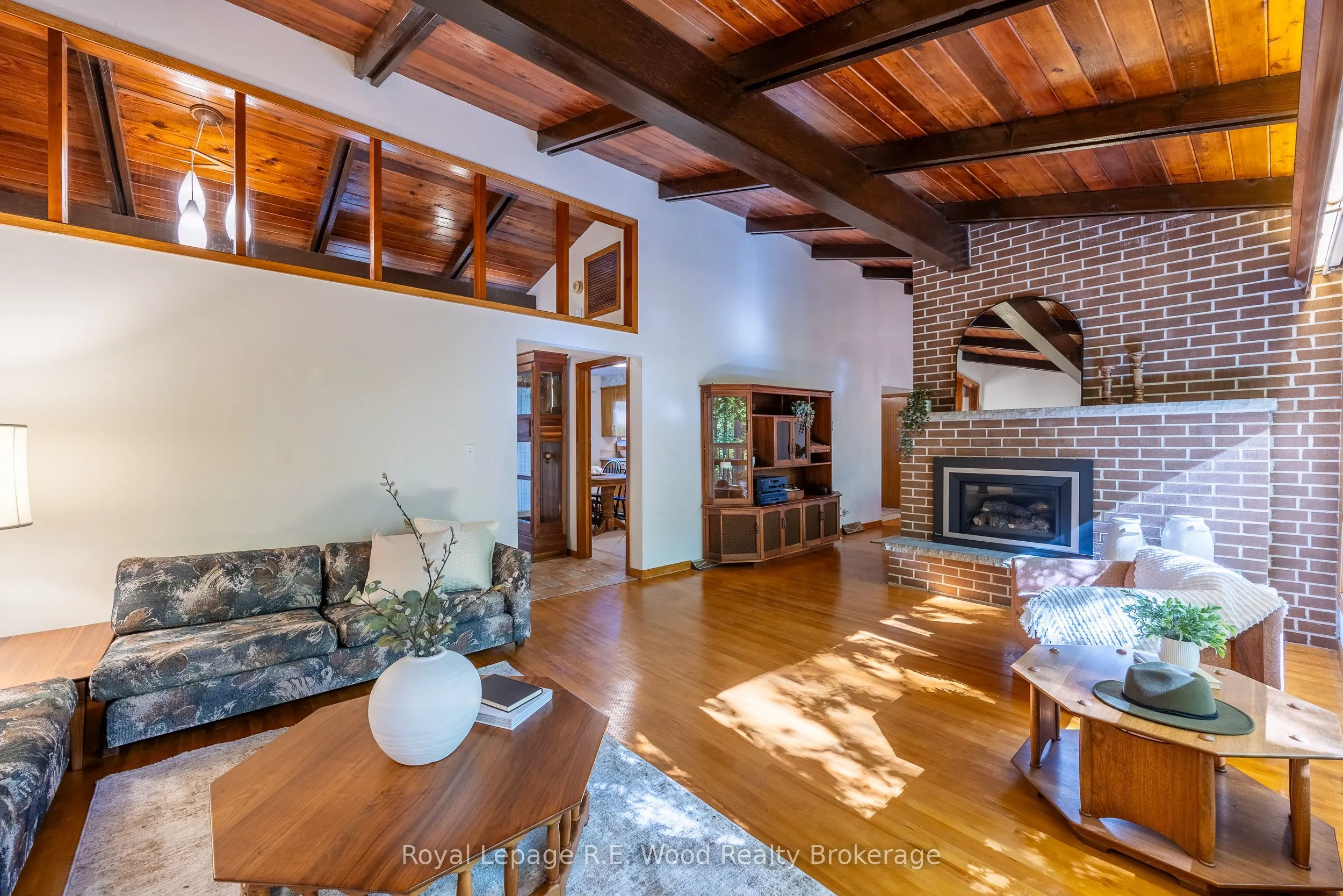 8 Highland Drive