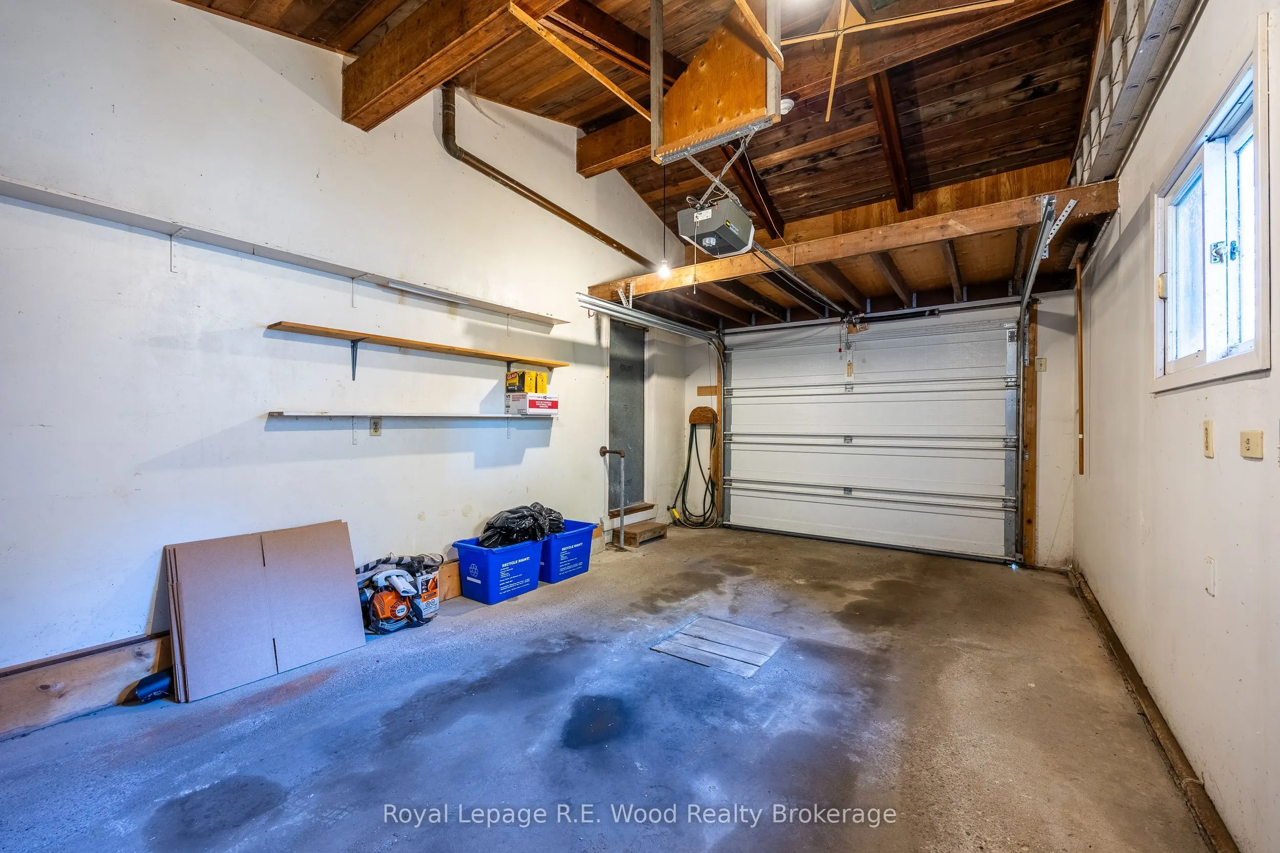 8 Highland Drive