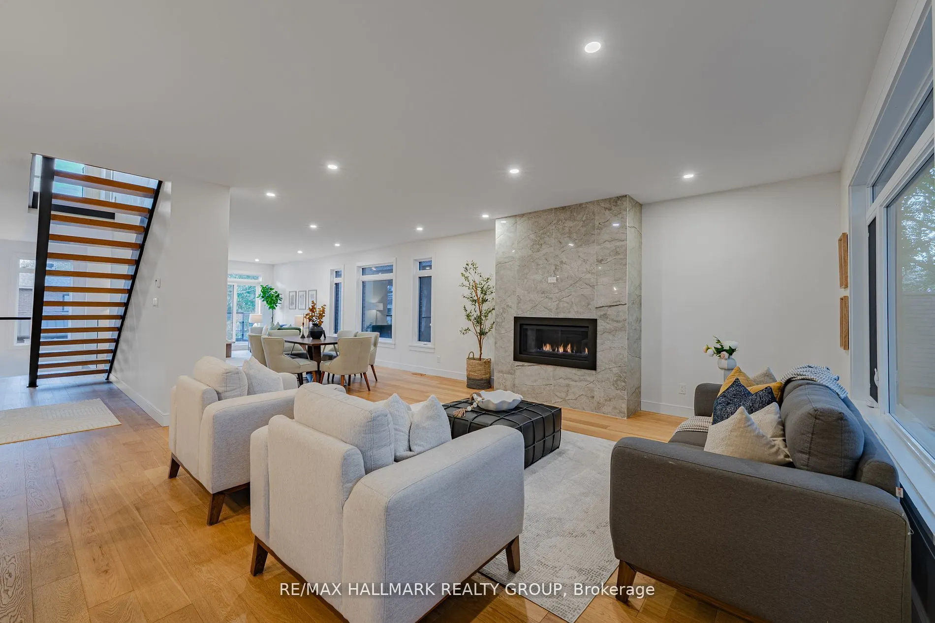 14 THORNTON Avenue