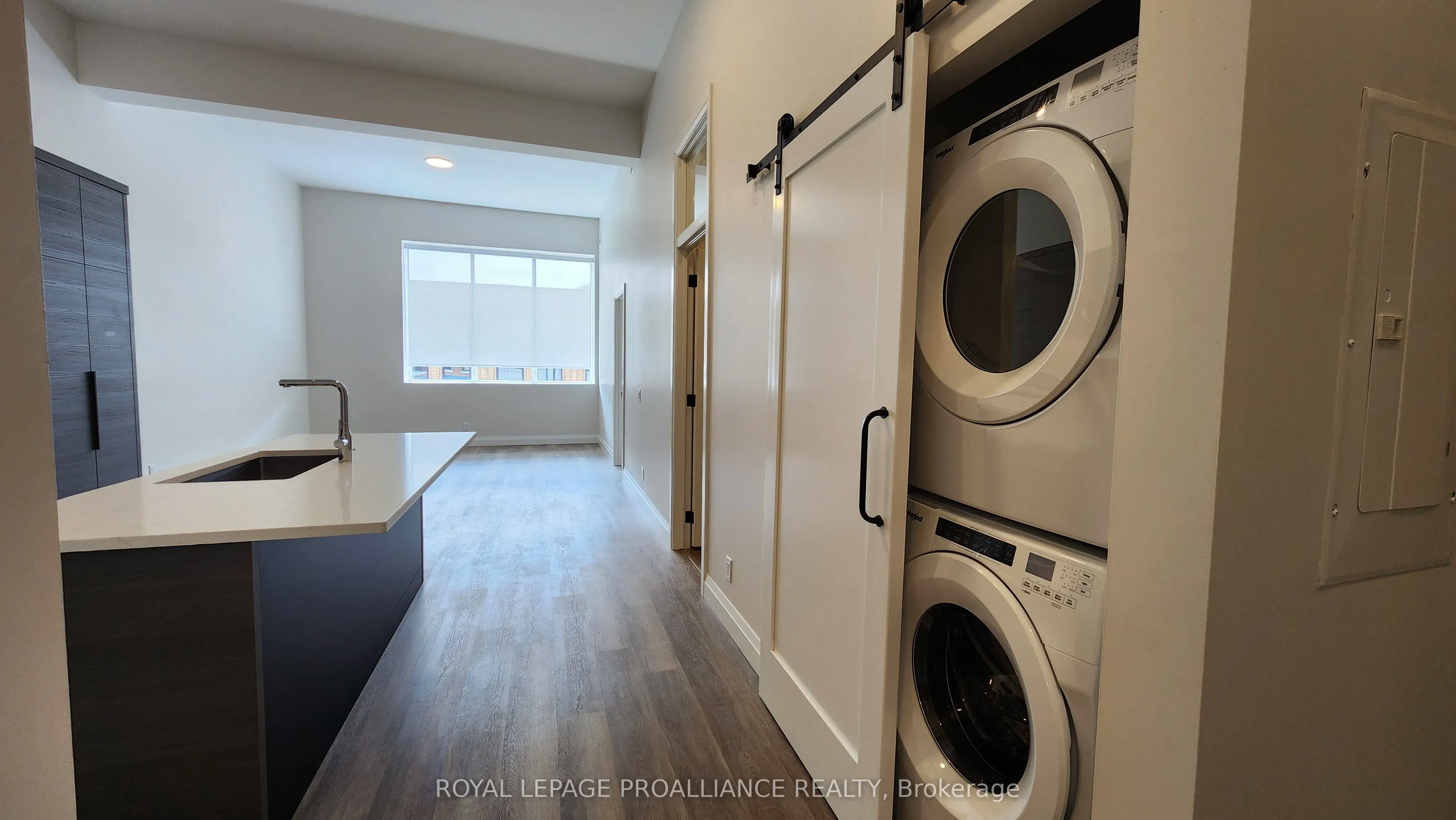 261 Front Street, #3
