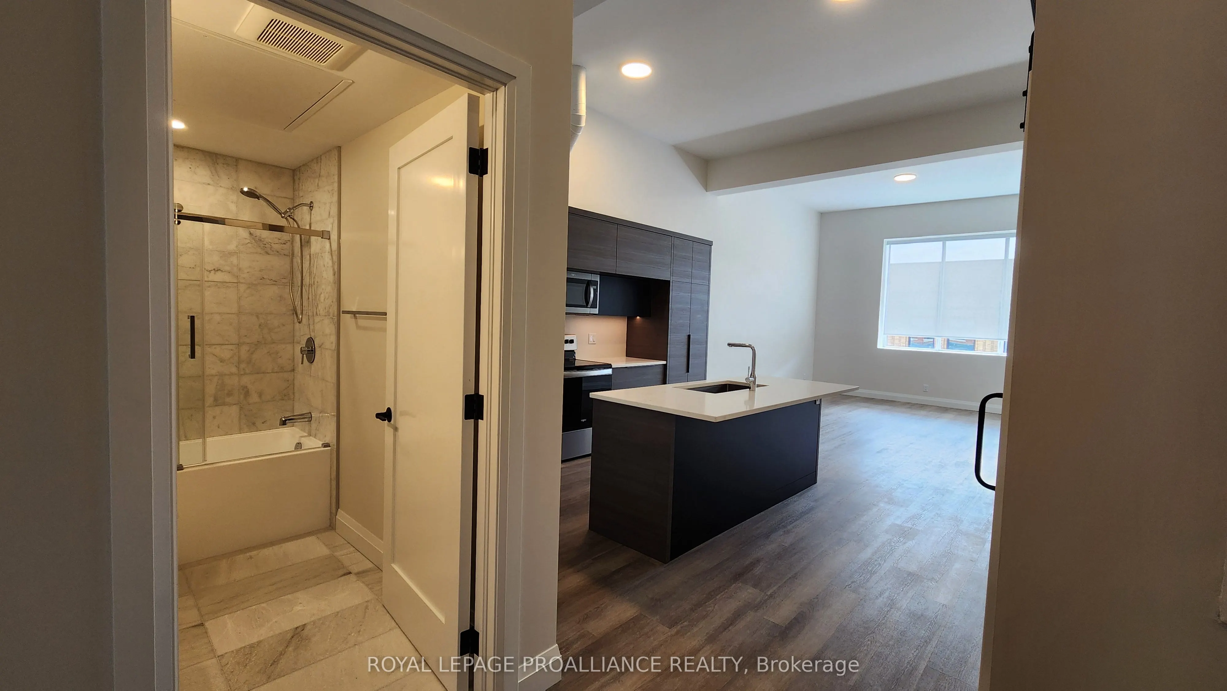 261 Front Street, #3