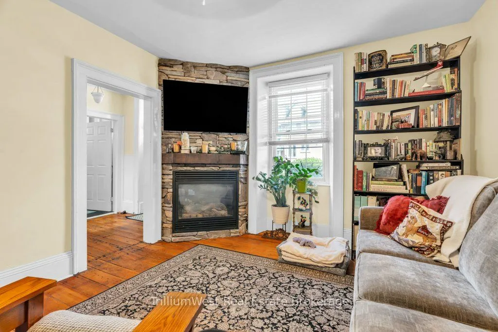 31 Bruce Street, #31A-31B
