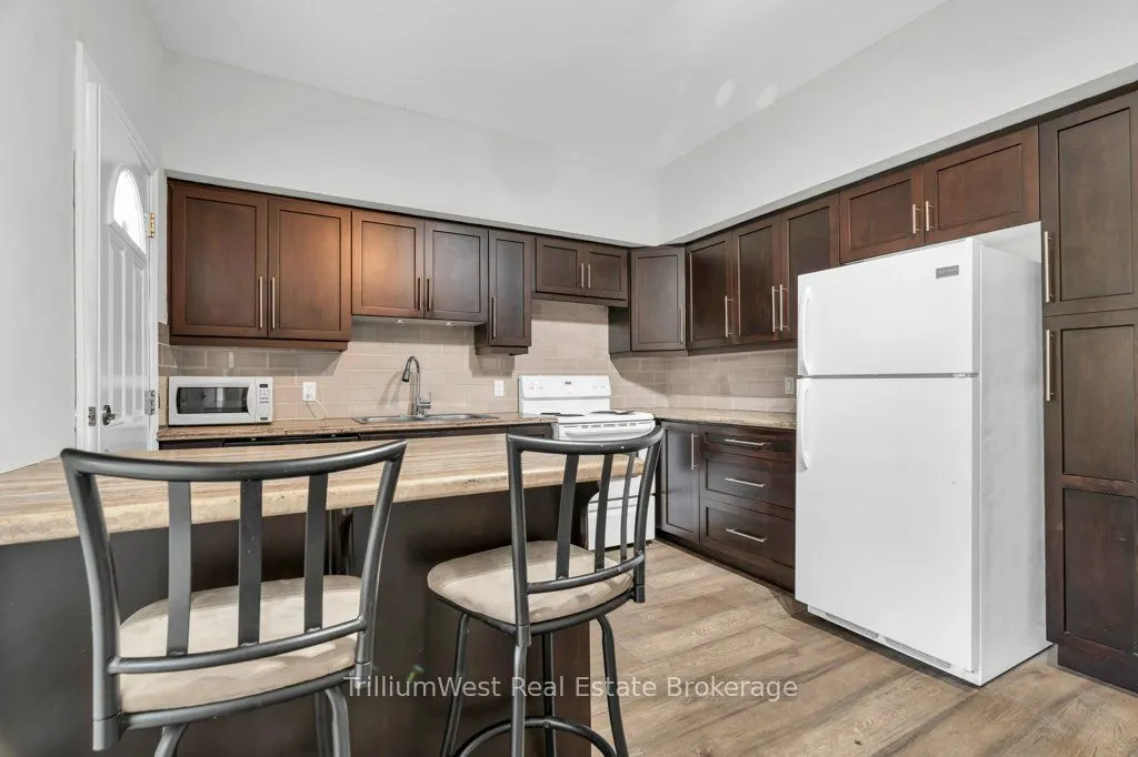 31 Bruce Street, #31A-31B