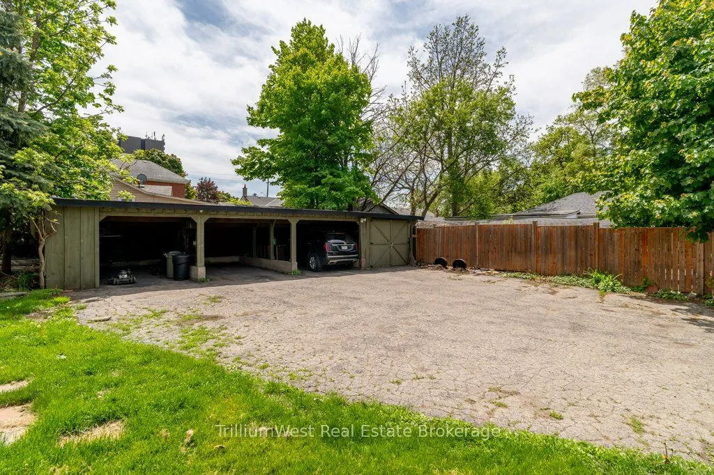 31 Bruce Street, #31A-31B