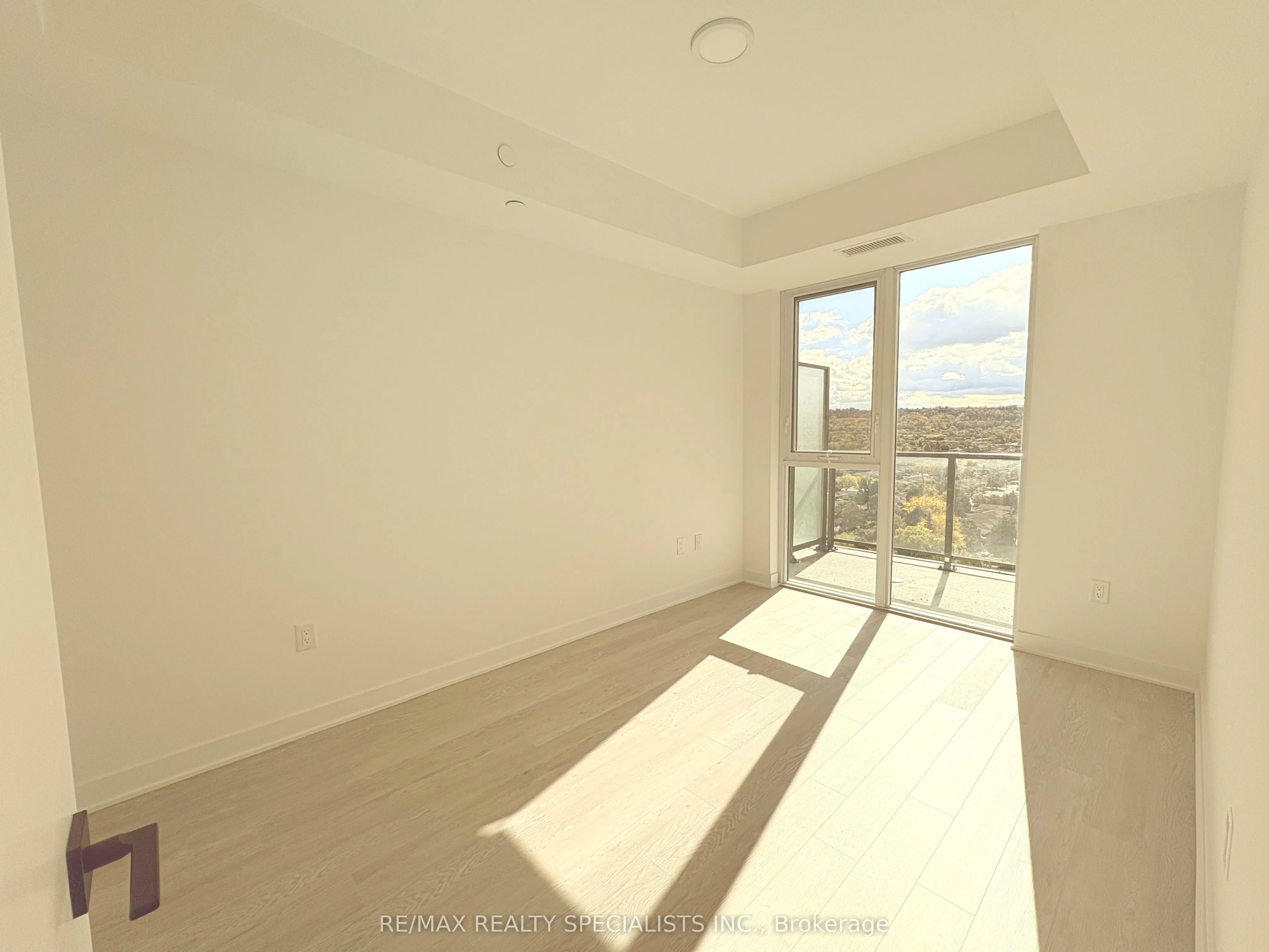 2782 Barton Street, #1501