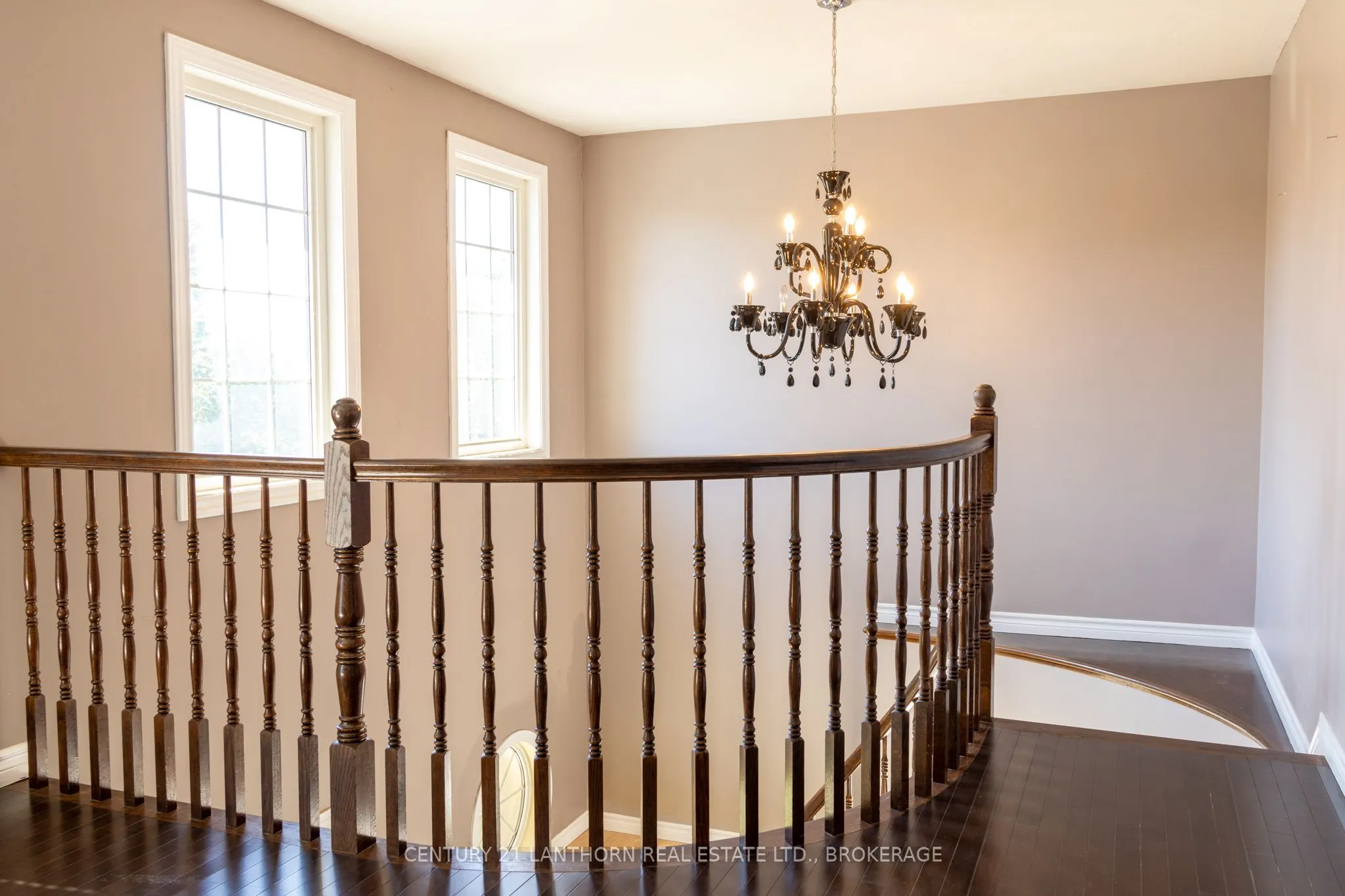 409 Cavendish Crescent