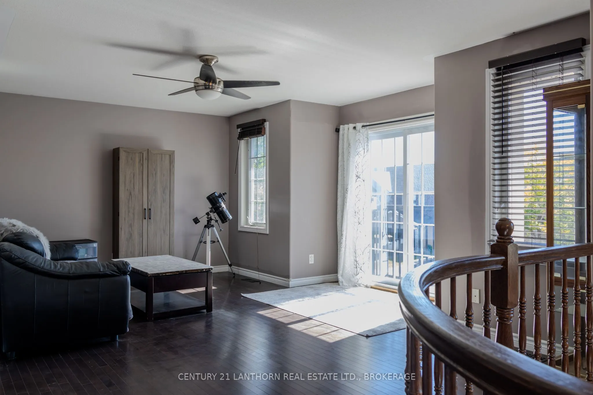 409 Cavendish Crescent