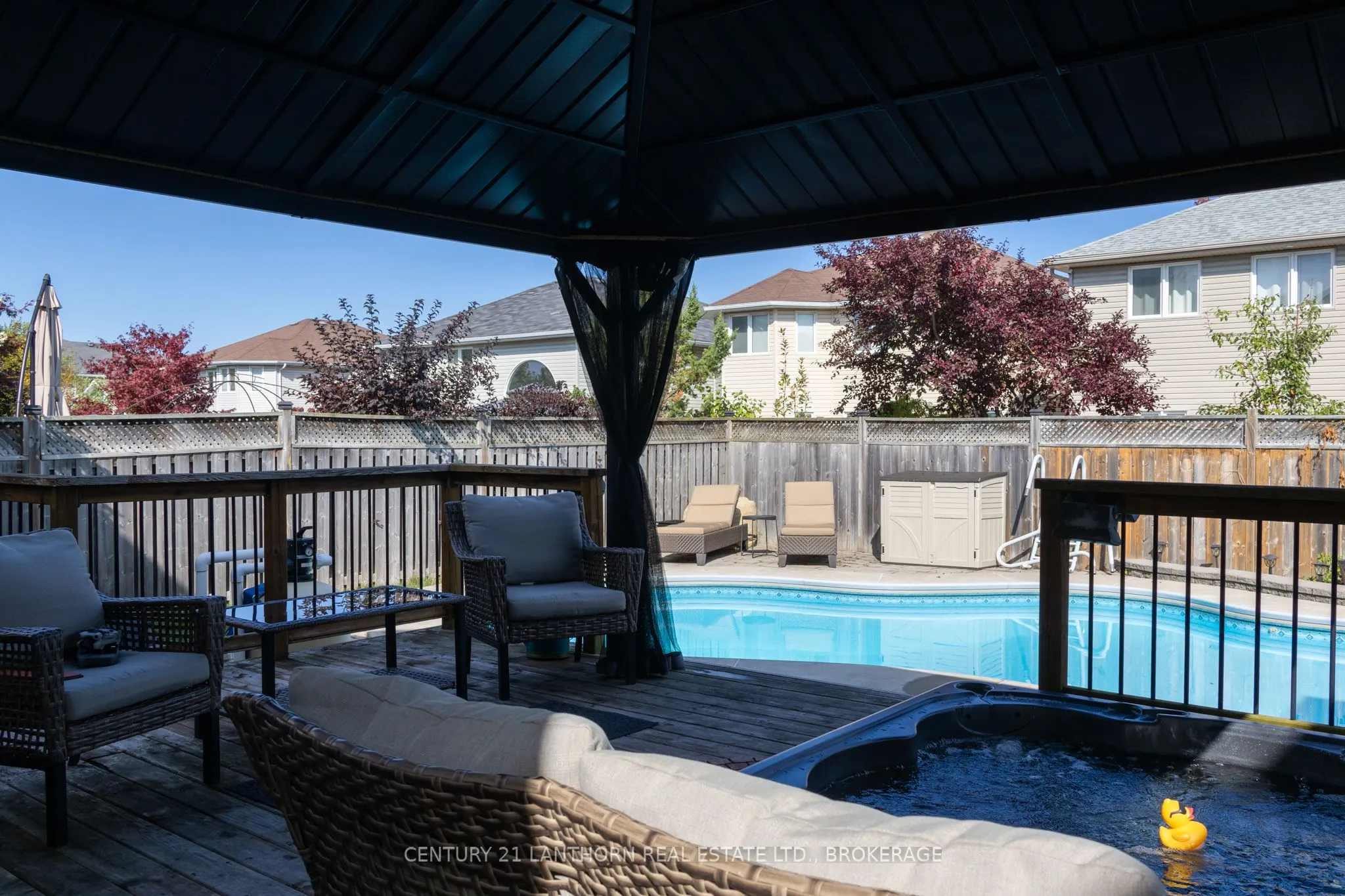 409 Cavendish Crescent