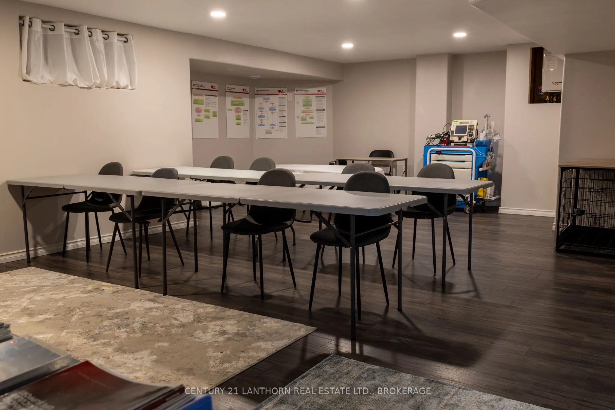409 Cavendish Crescent