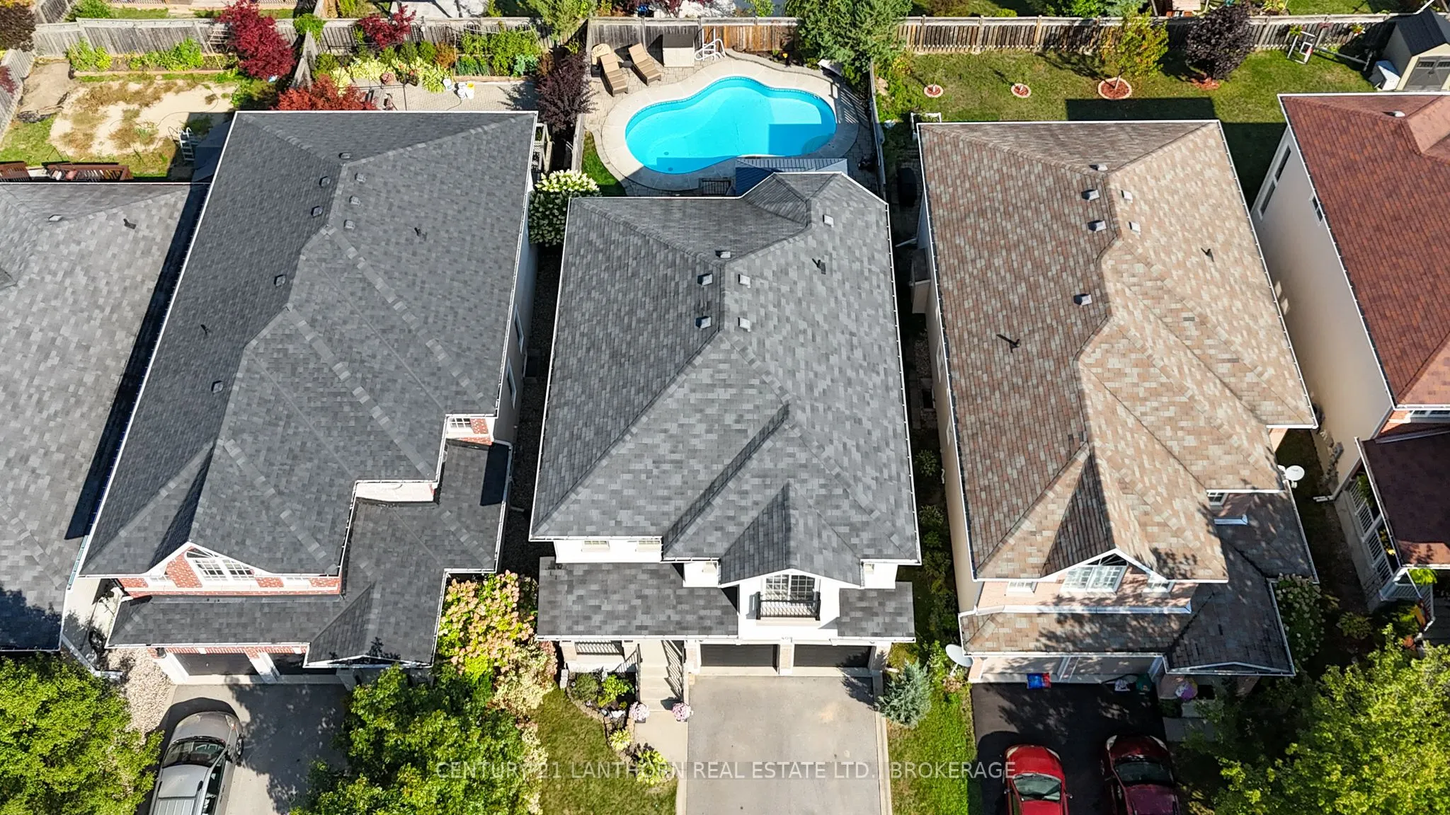 409 Cavendish Crescent