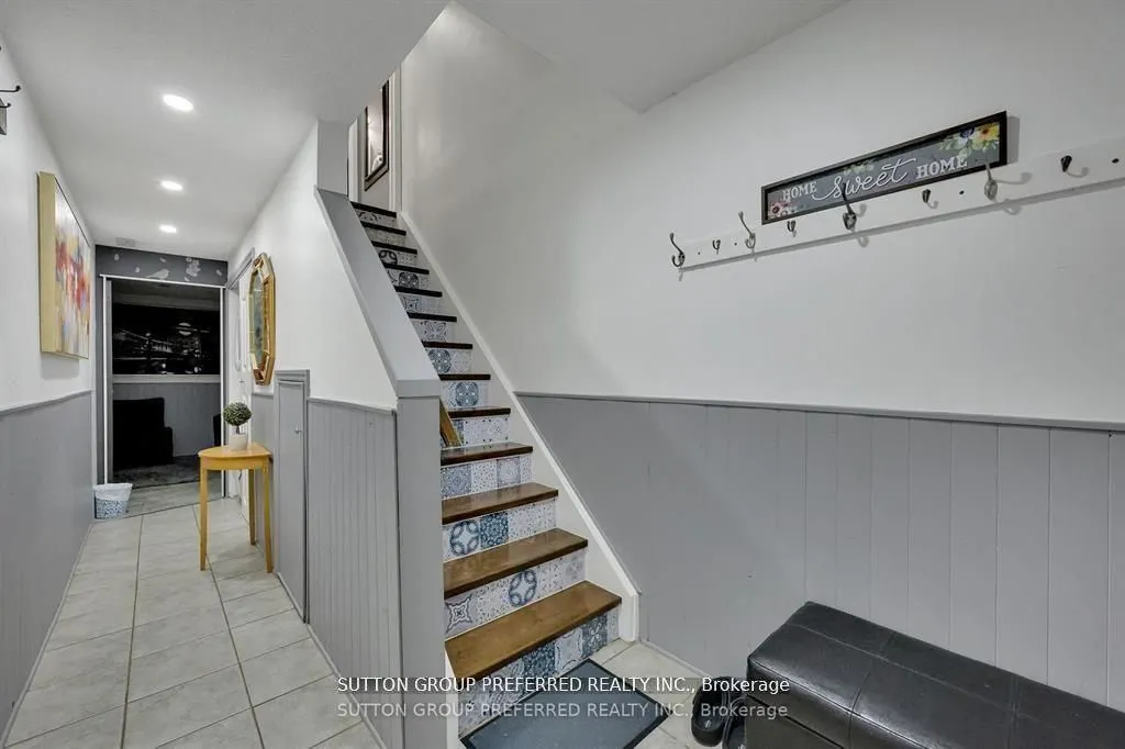 320 Westminster Avenue, #71