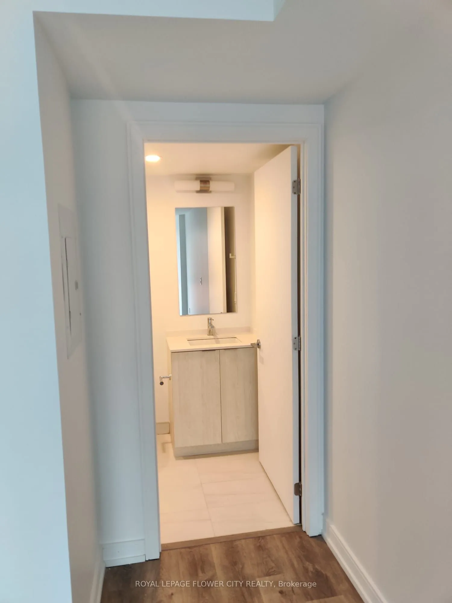1 Jarvis Street, #311