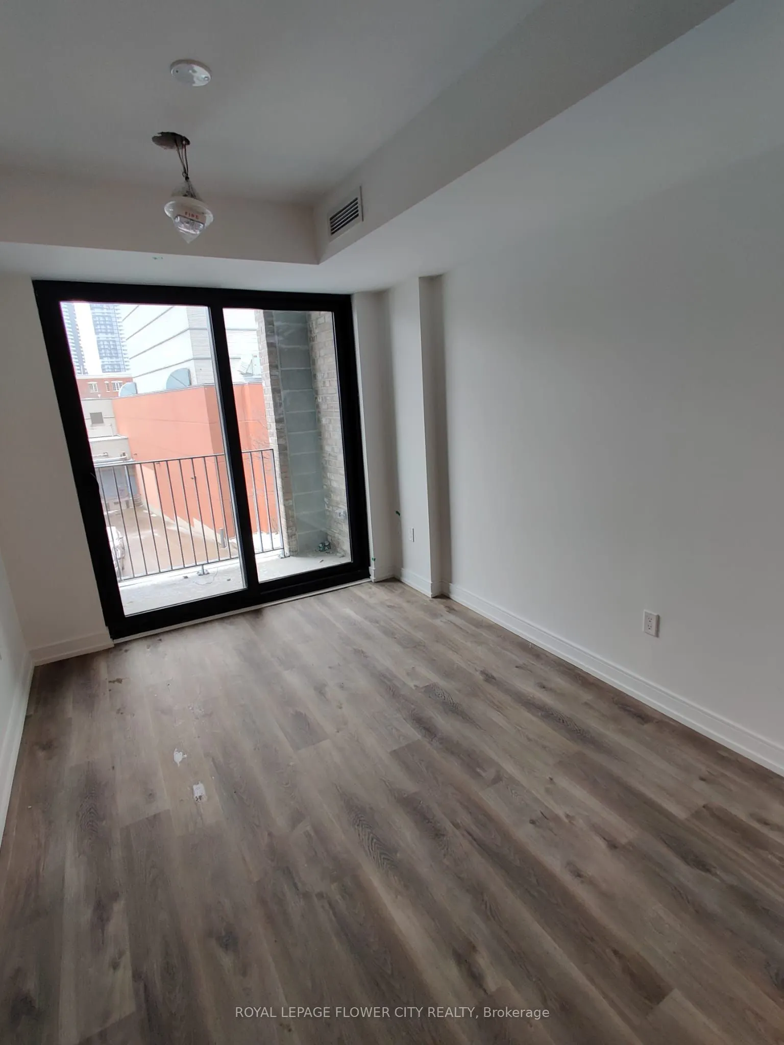 1 Jarvis Street, #311
