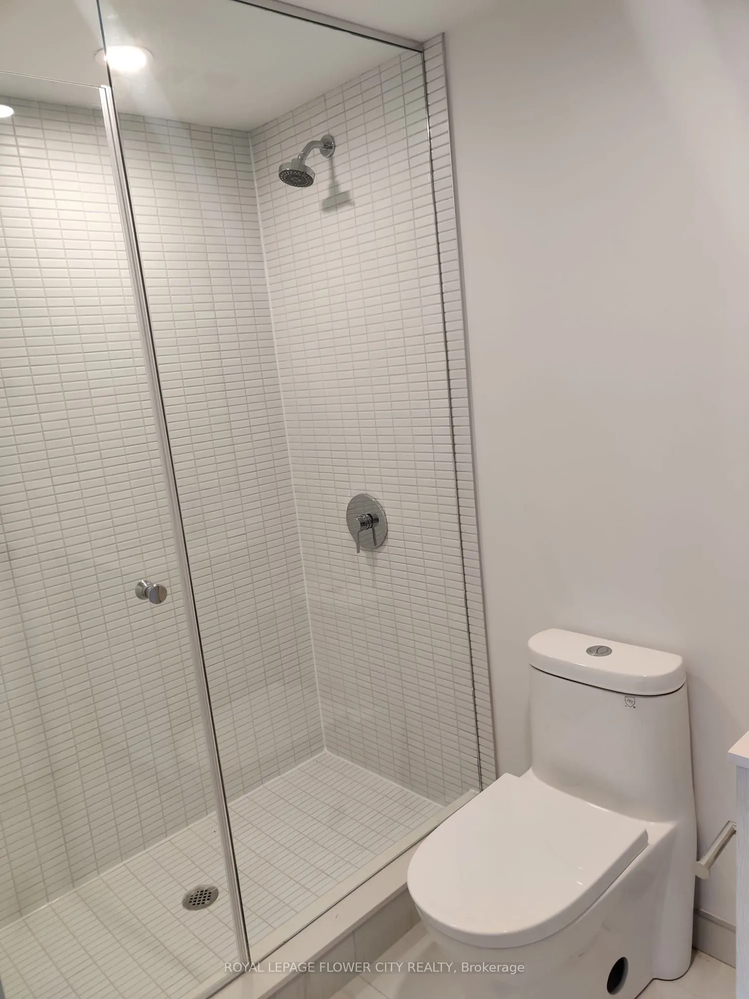 1 Jarvis Street, #311