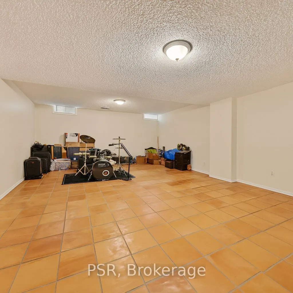 171 Highbury Drive, #28