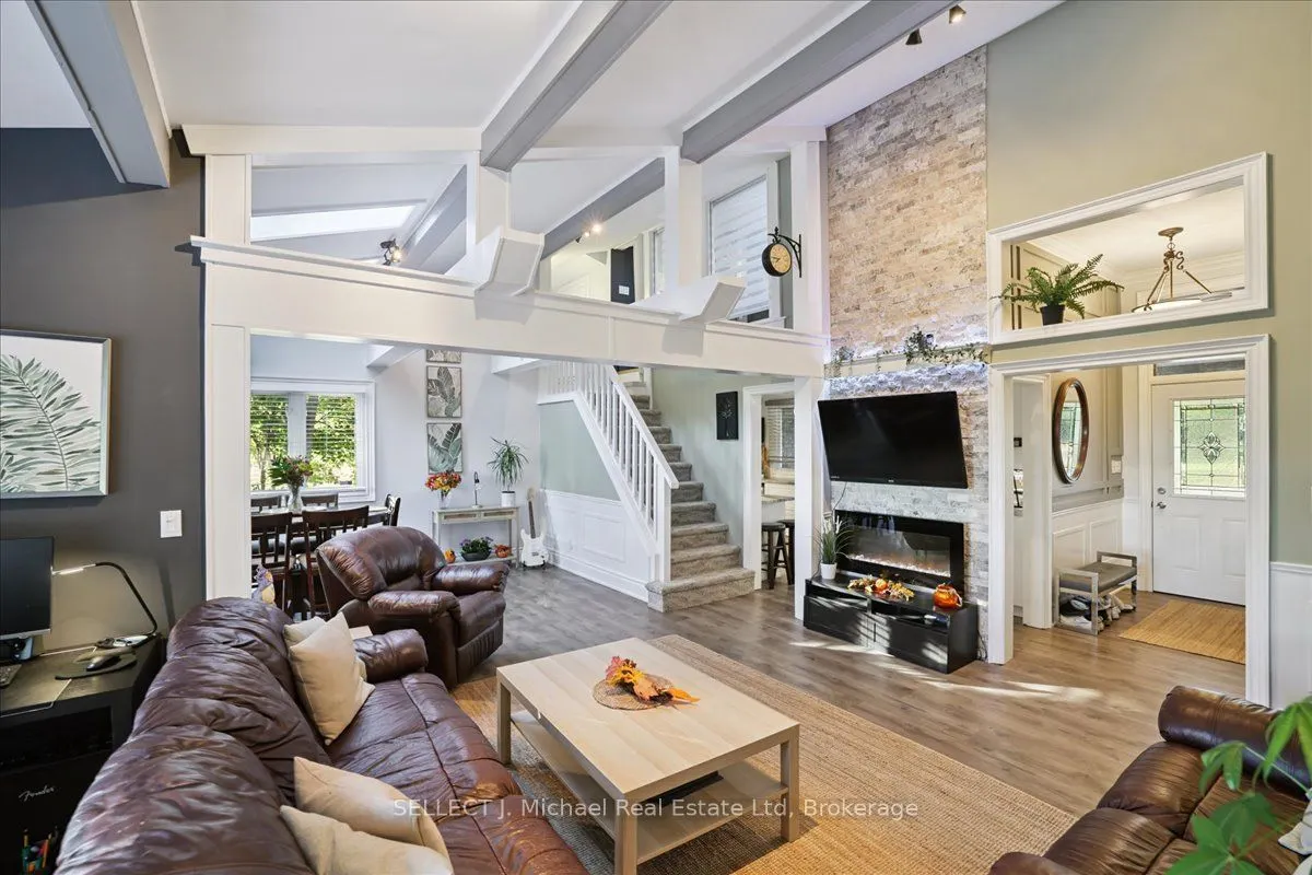 3125 Guyatt Road