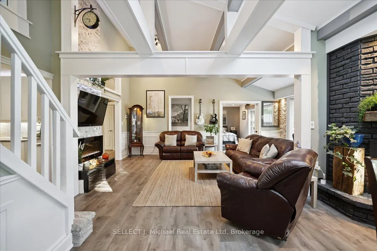 3125 Guyatt Road