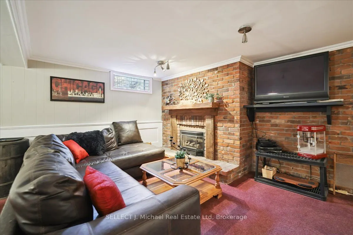 3125 Guyatt Road