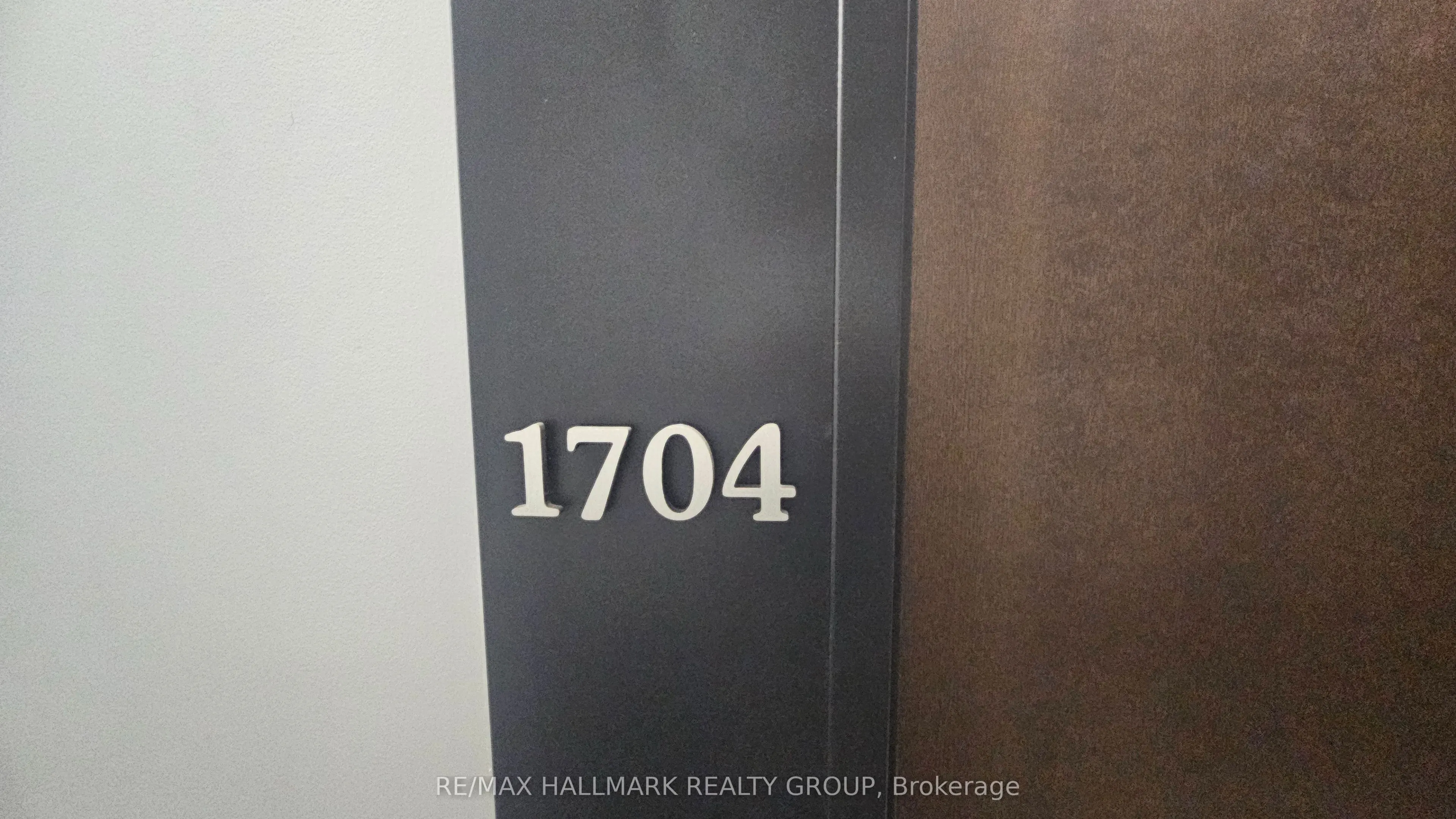 199 Slater Street W, #1704