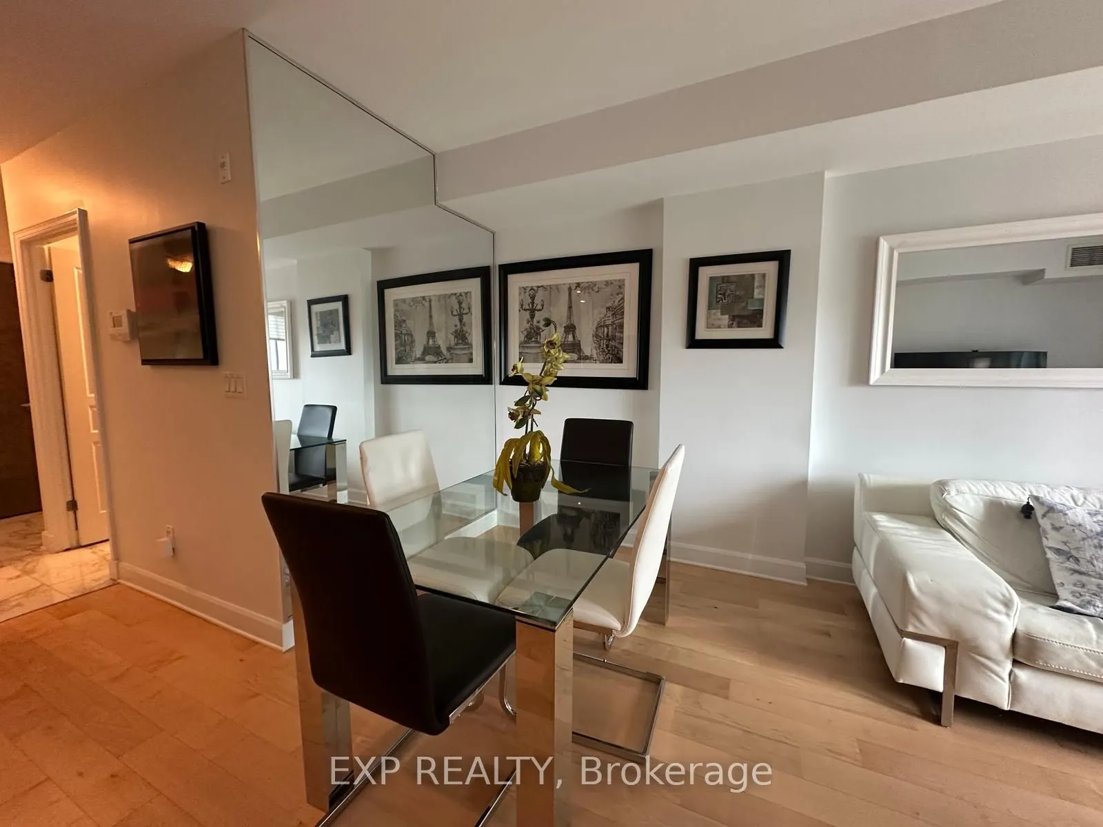 200 Besserer Street, #310