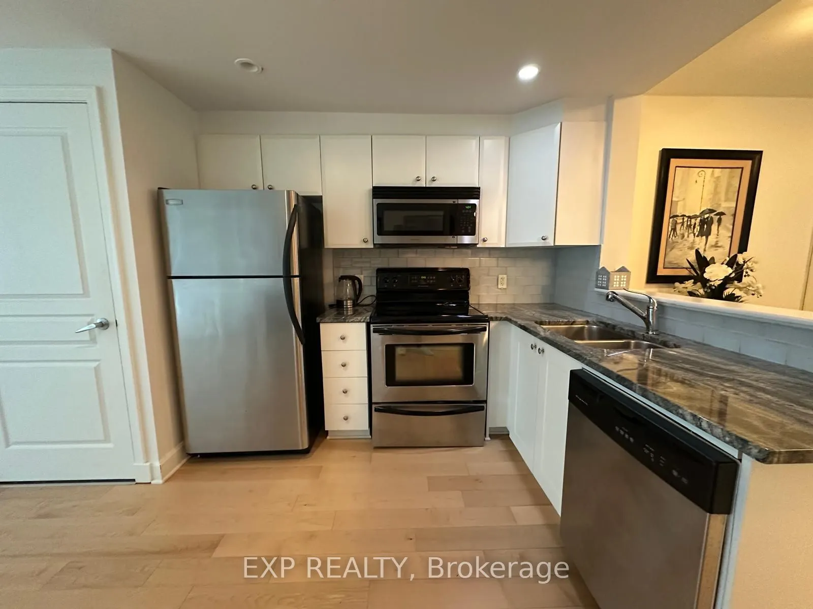 200 Besserer Street, #310