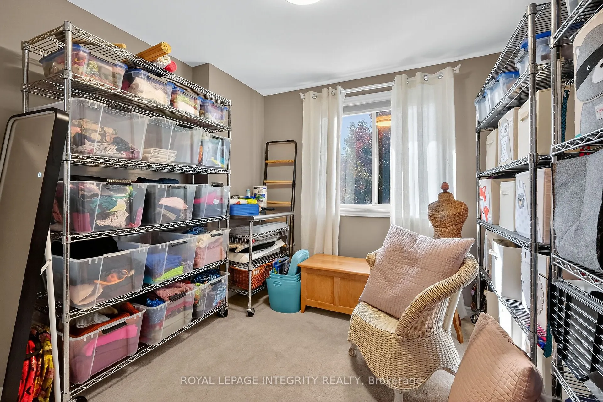 40 Shadetree Crescent