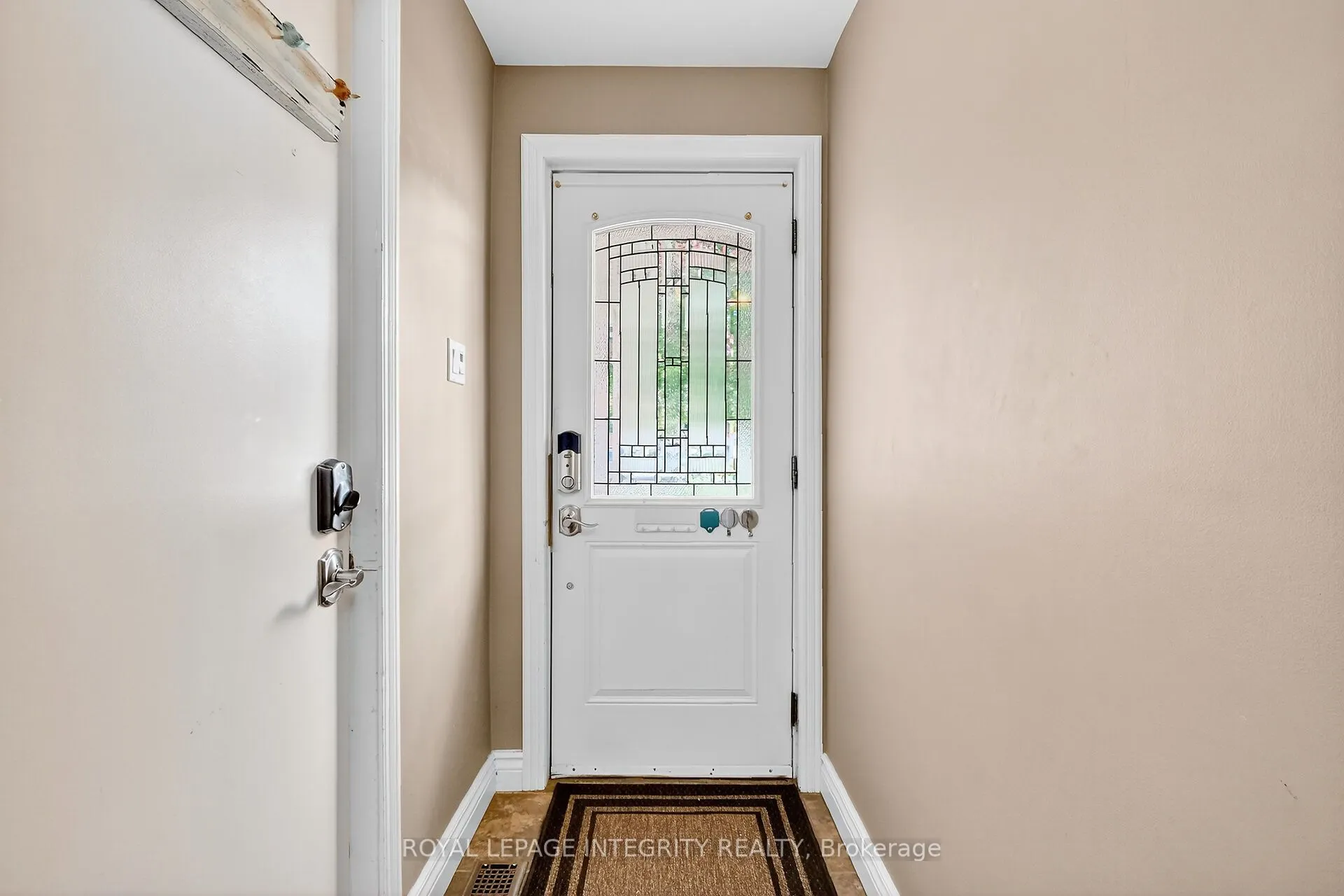 40 Shadetree Crescent