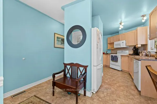 781 Shires Way