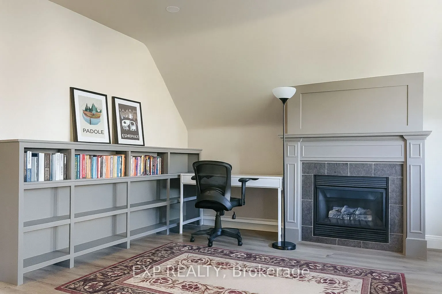 12 SOMERSET Street W, #3