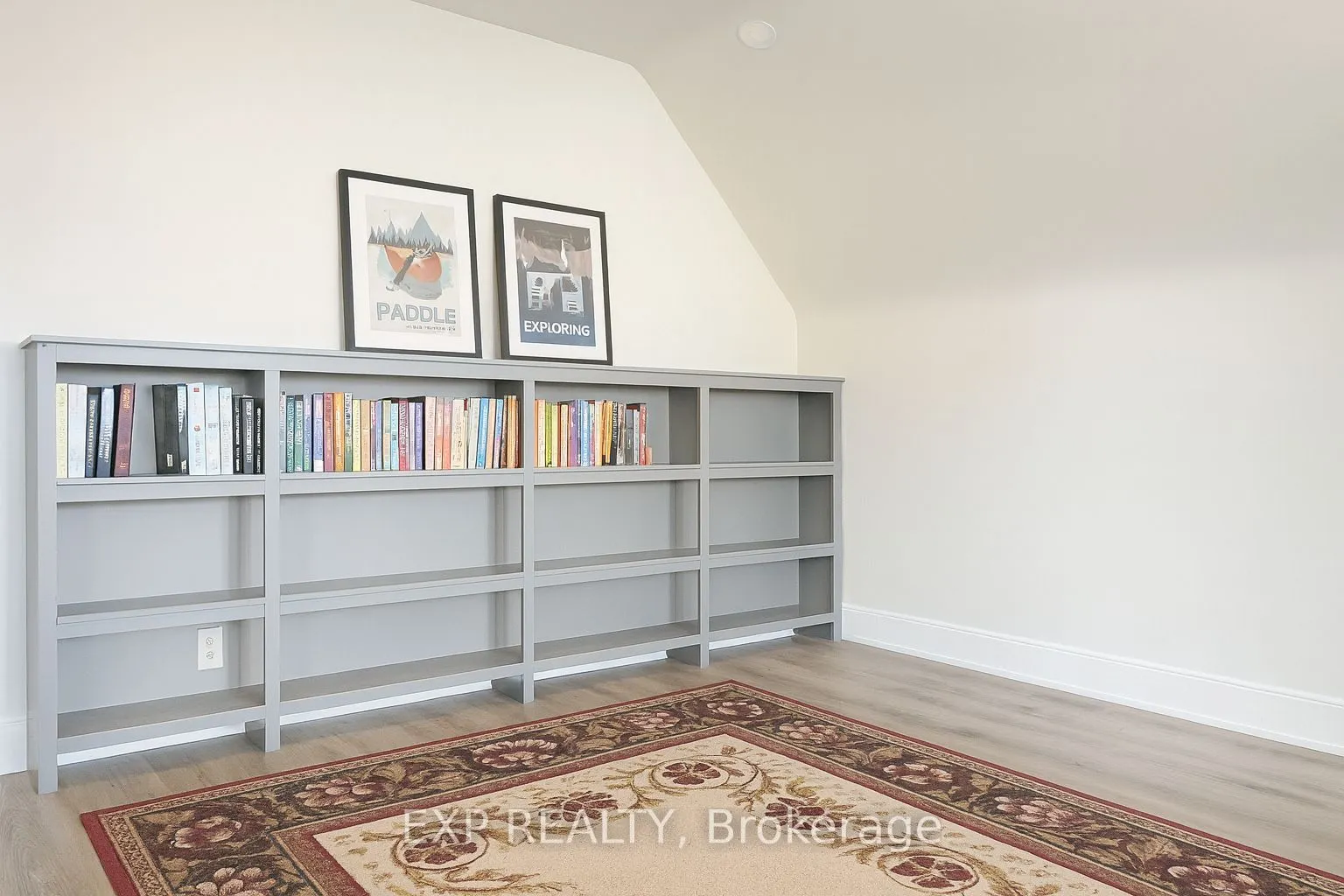 12 SOMERSET Street W, #3