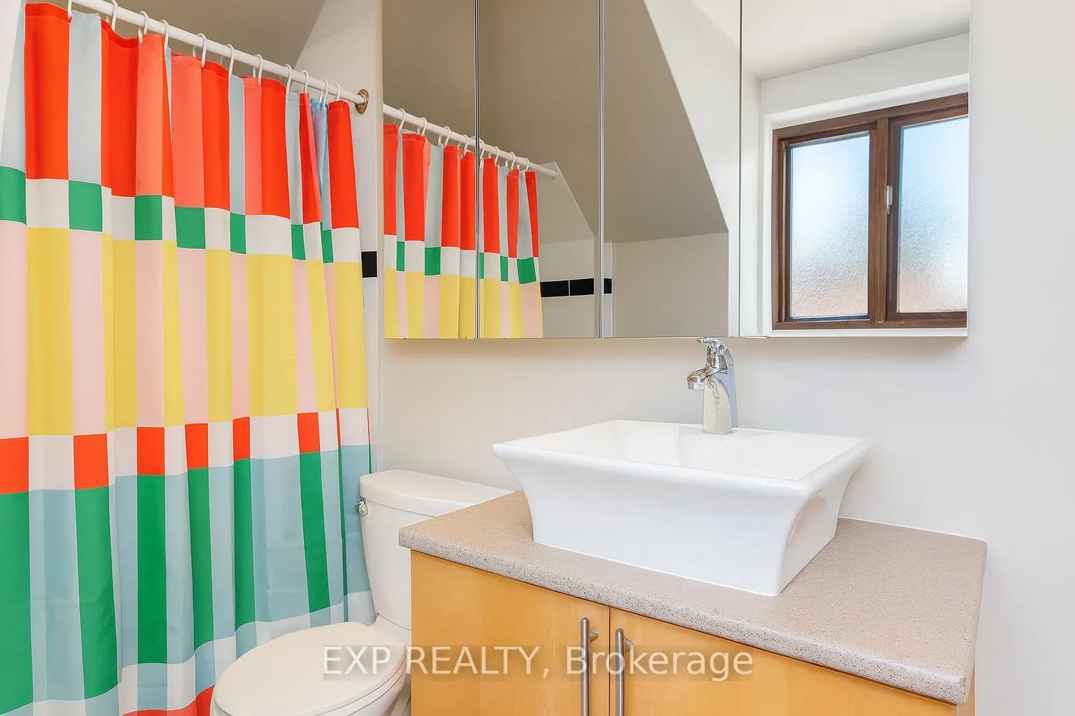 12 SOMERSET Street W, #3