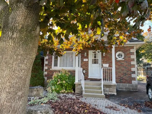 575 13th 'A' Street W