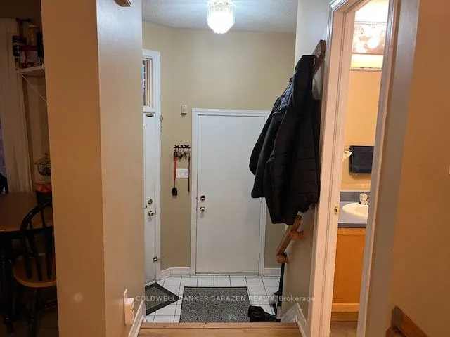 19 Astoria Crescent W