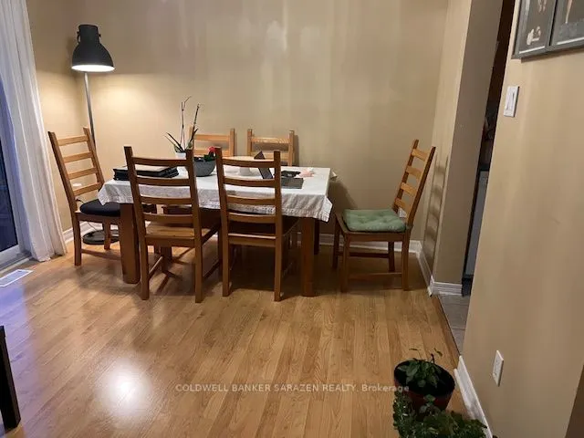 19 Astoria Crescent W