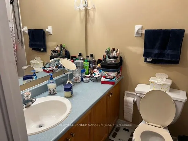 19 Astoria Crescent W