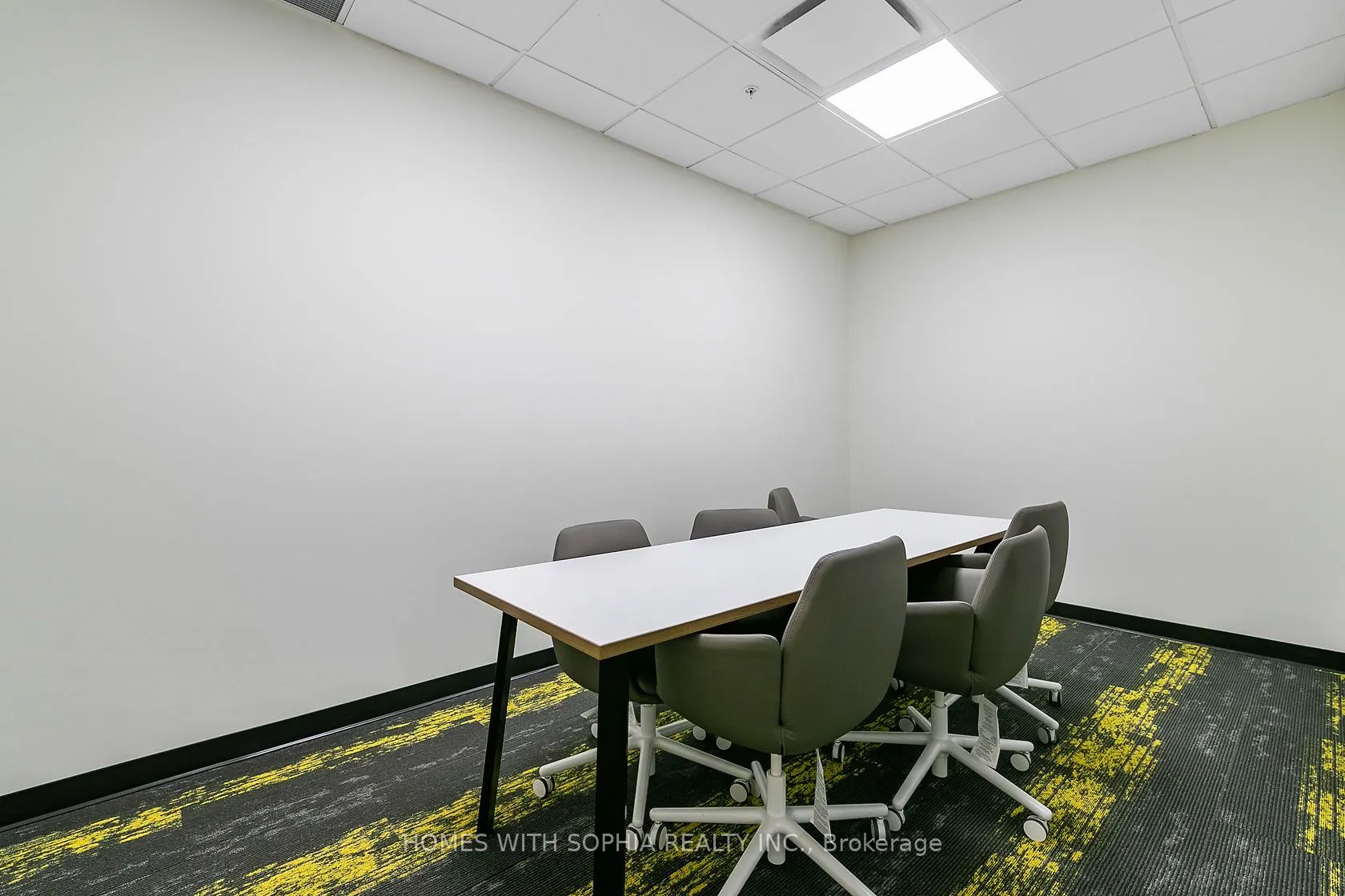104 Garment Street, #2109