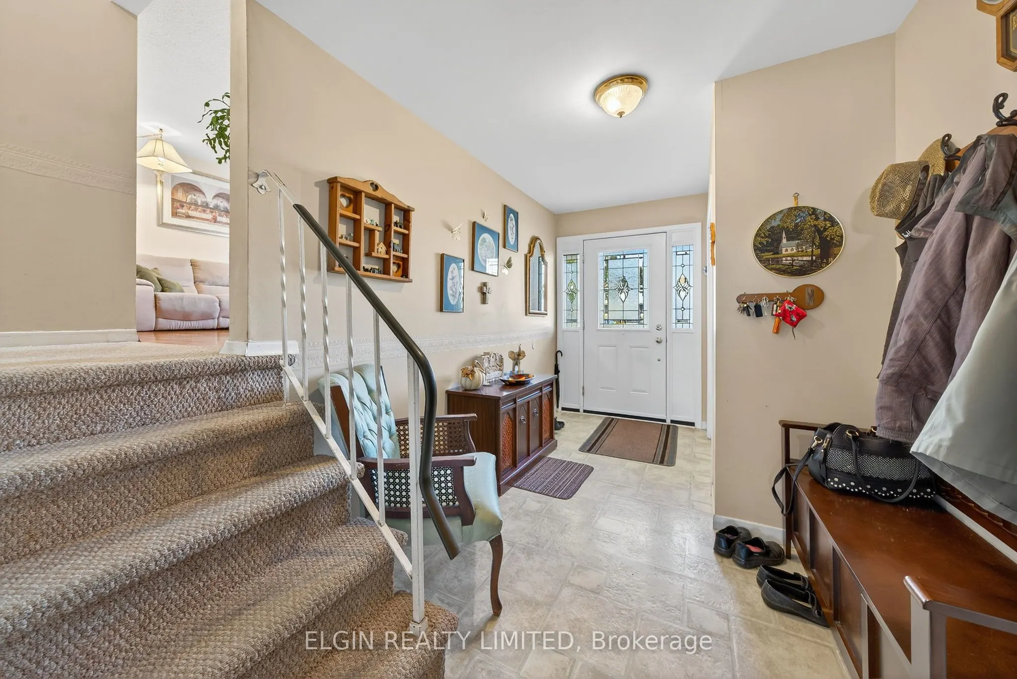 14 Stirling Crescent