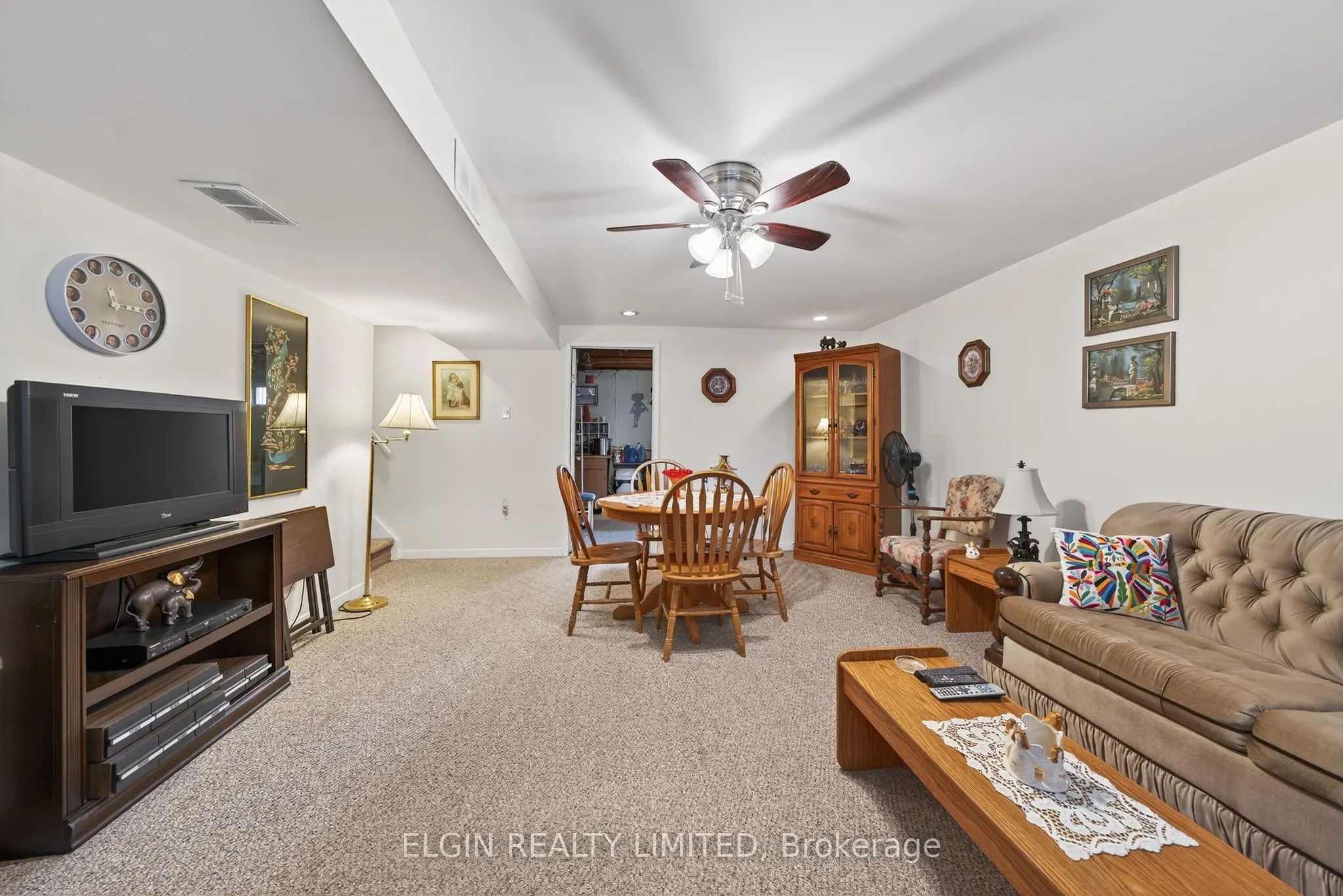 14 Stirling Crescent