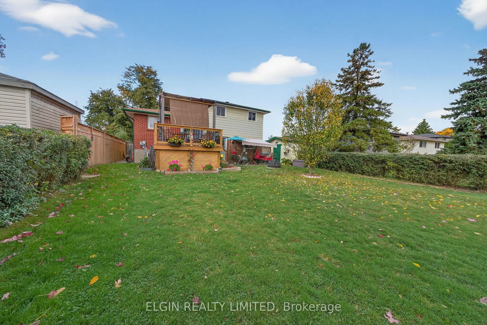 14 Stirling Crescent