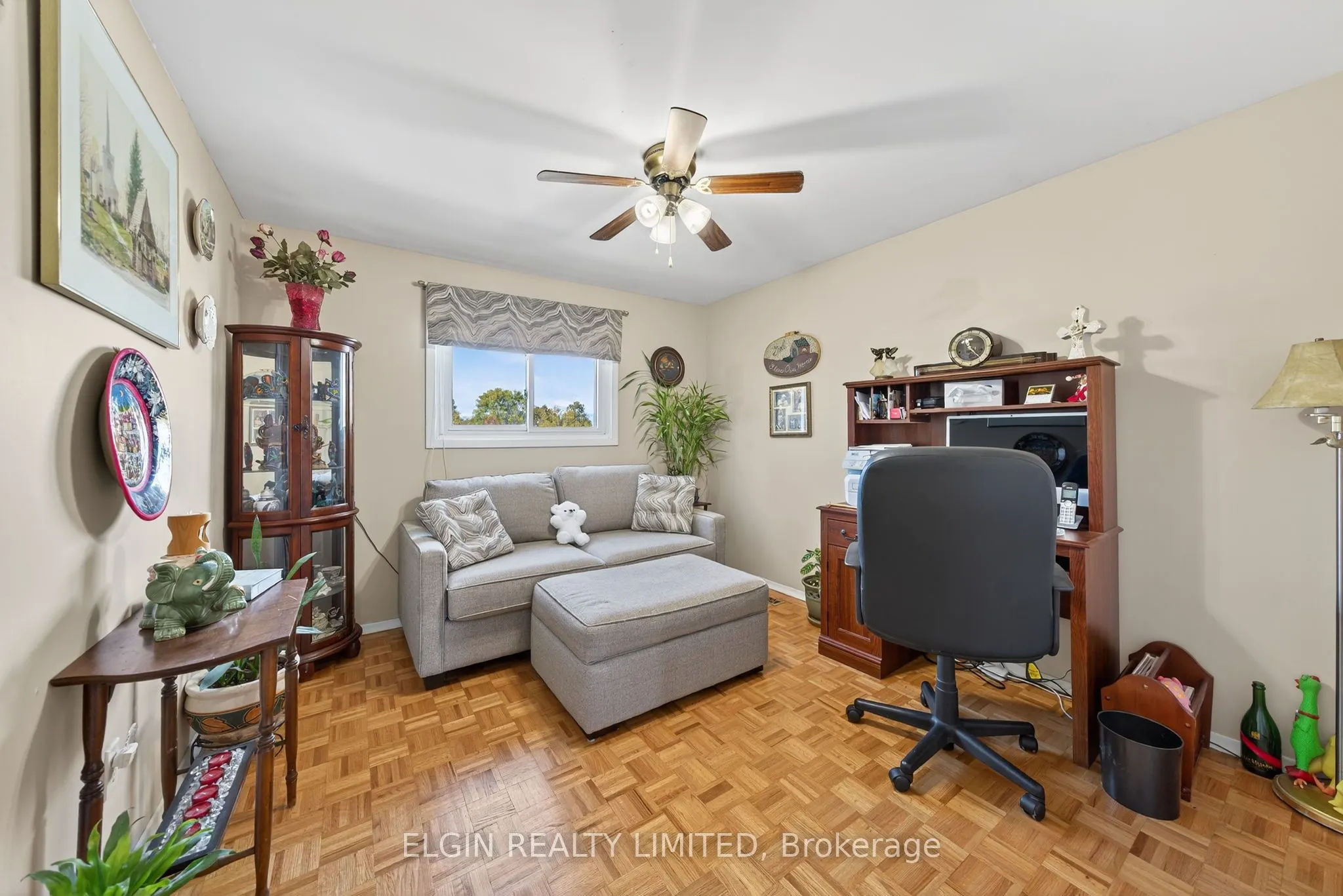 14 Stirling Crescent