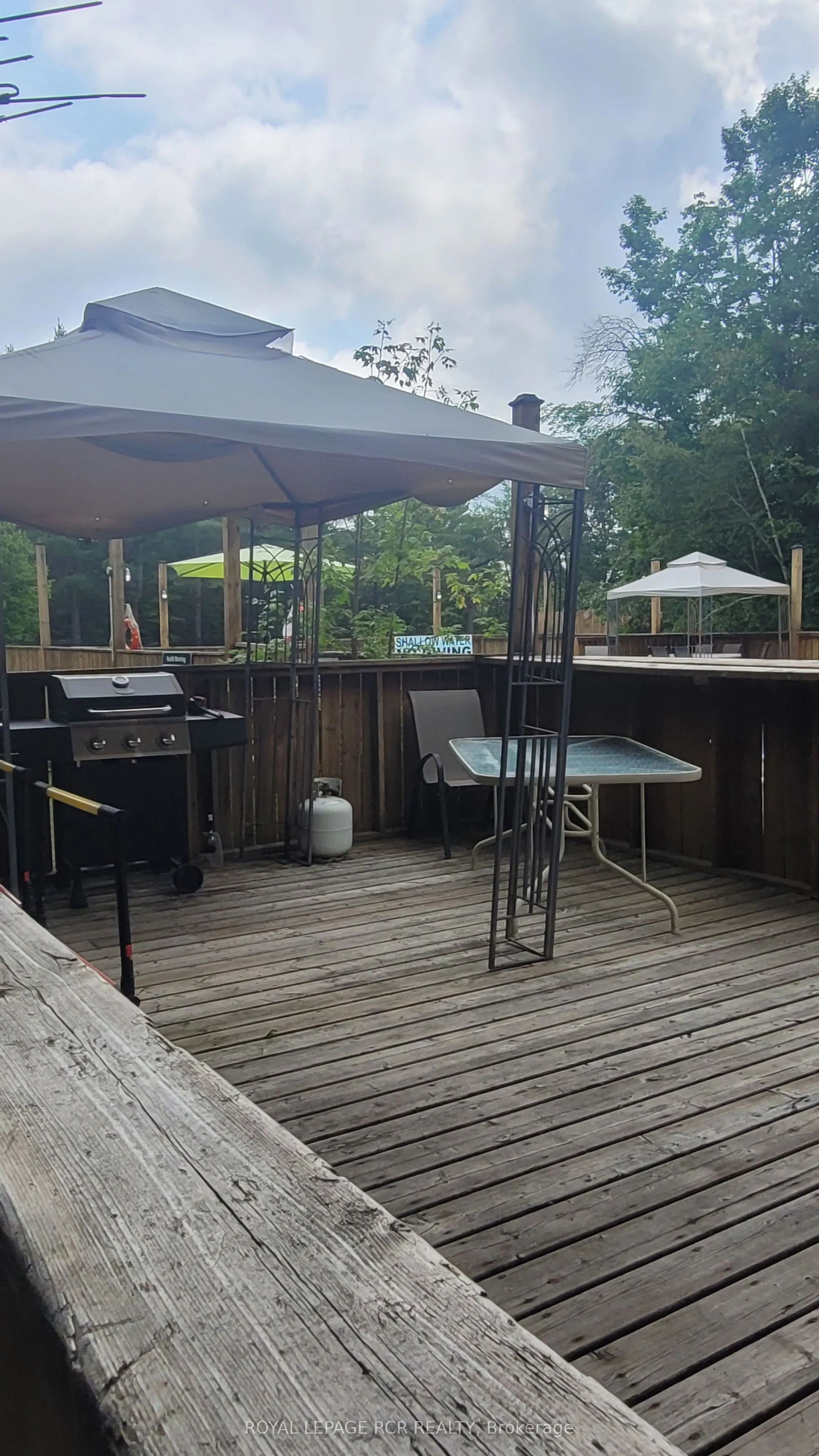 1007 Racoon Road