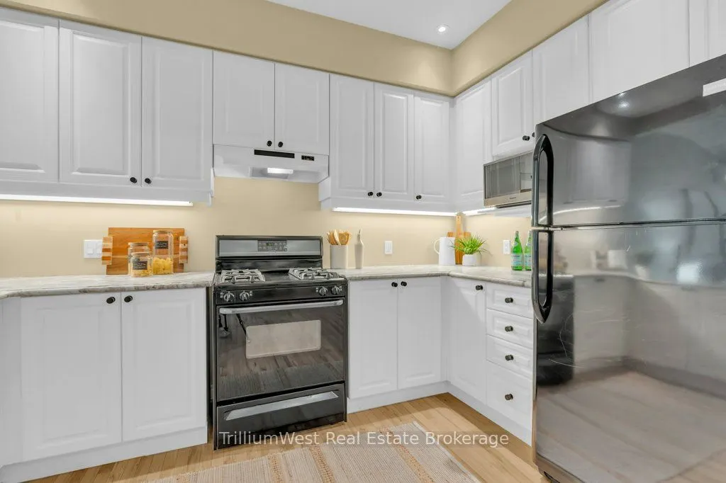589 Winterburg Walk