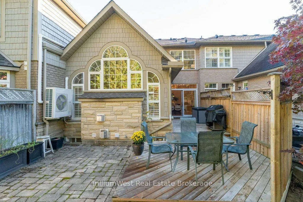 589 Winterburg Walk
