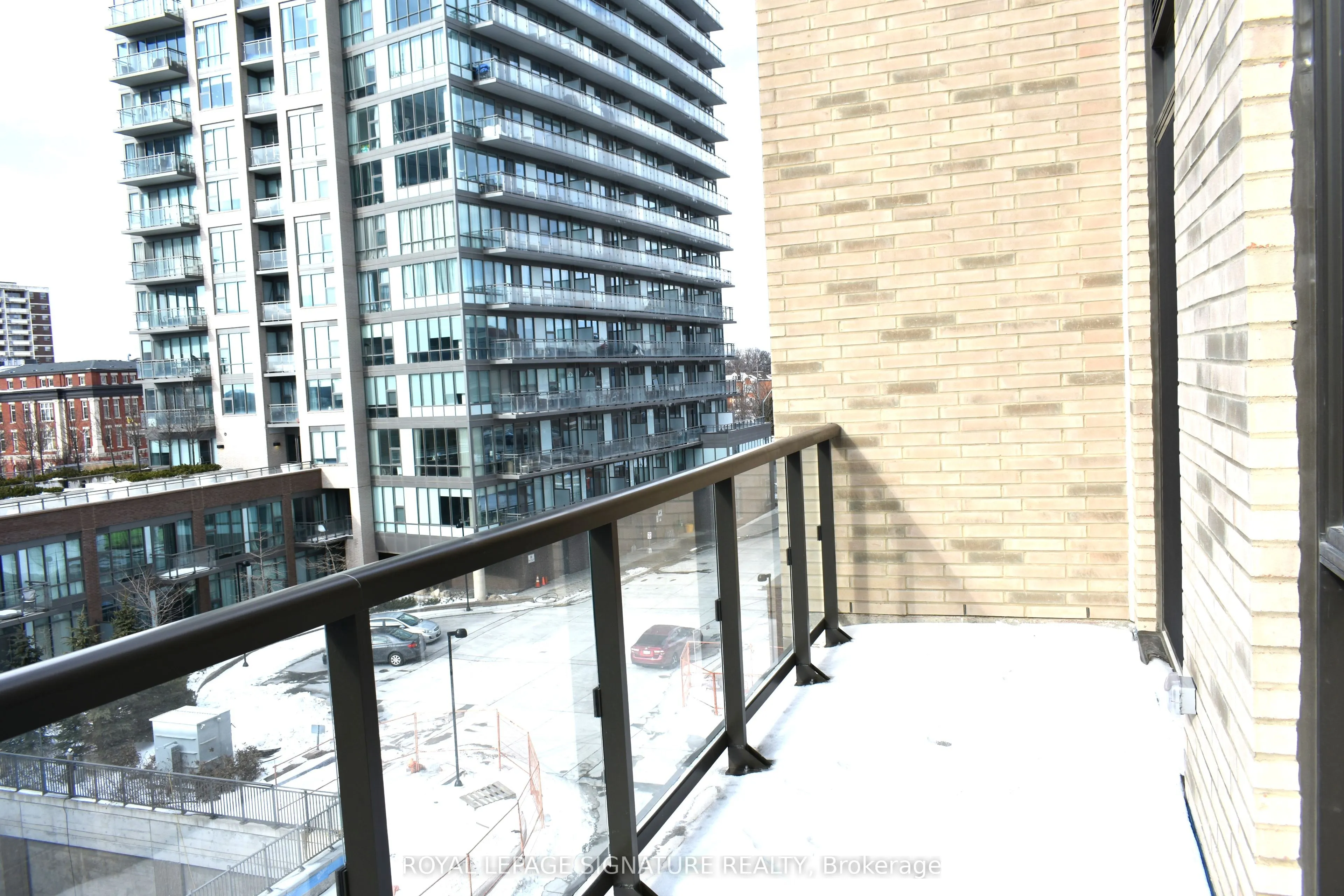 55 Duke Street W