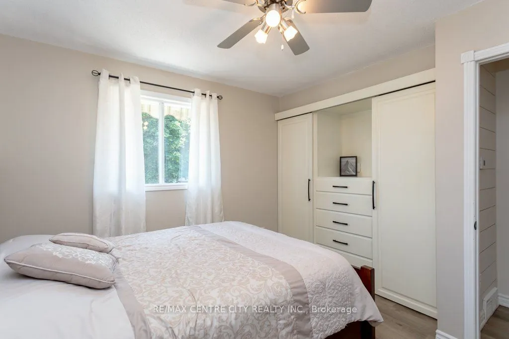 55 Melanie Drive E